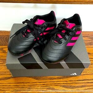 ADIDAS PINK CLEATS